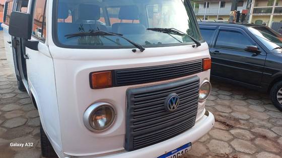 VOLKSWAGEN KOMBI 1.4 MI STD LOTAÇÃO 8V FLEX 3P MANUAL